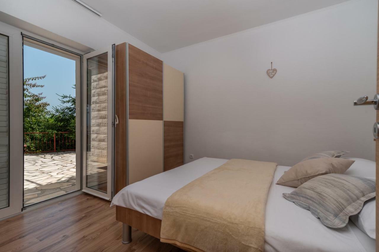 Apartment Nives Trogir Dış mekan fotoğraf