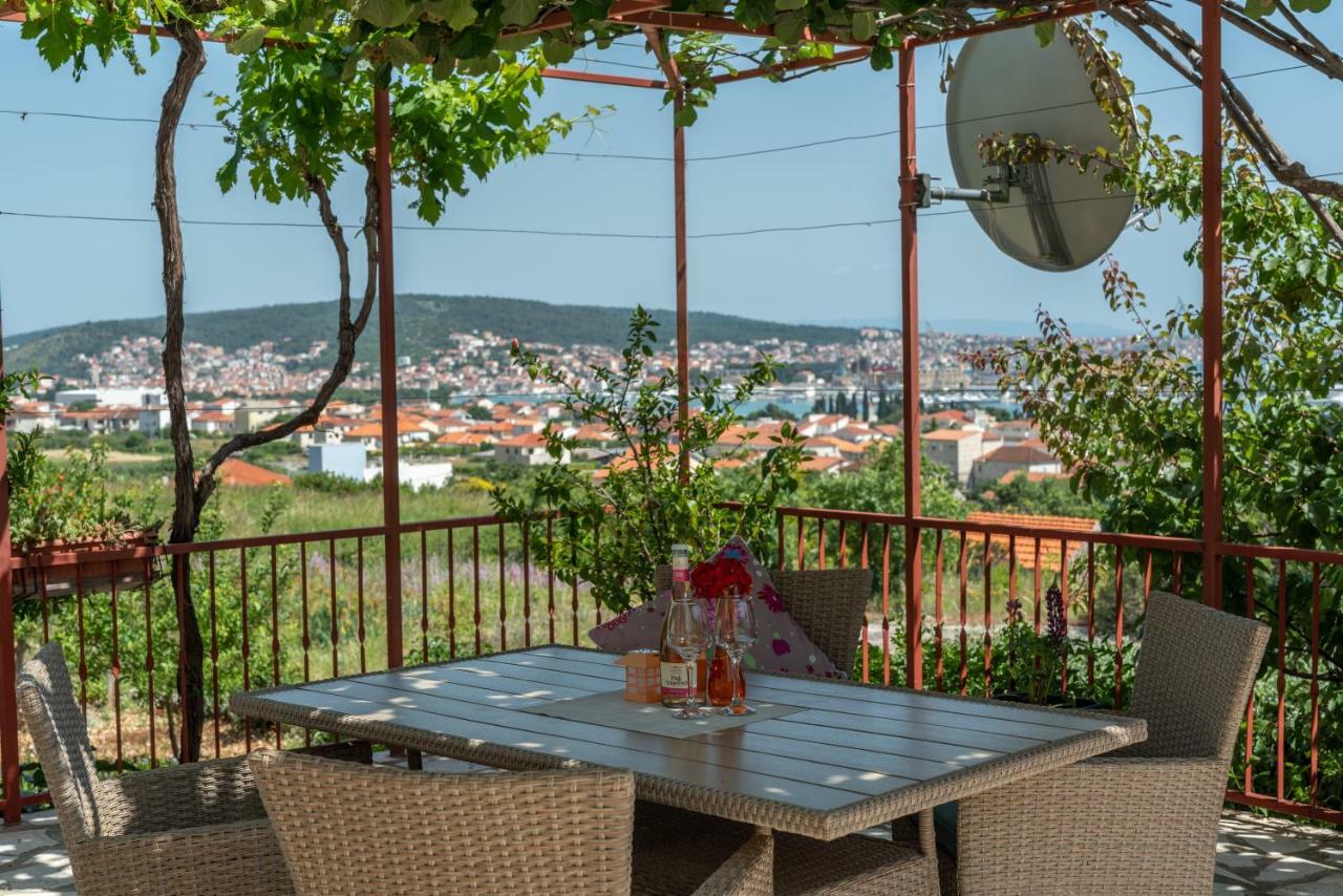 Apartment Nives Trogir Dış mekan fotoğraf