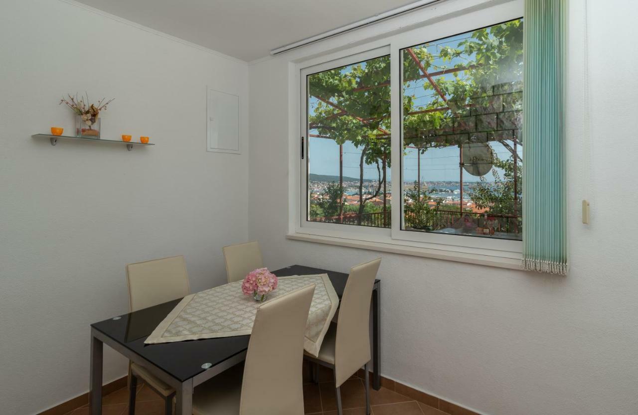 Apartment Nives Trogir Dış mekan fotoğraf